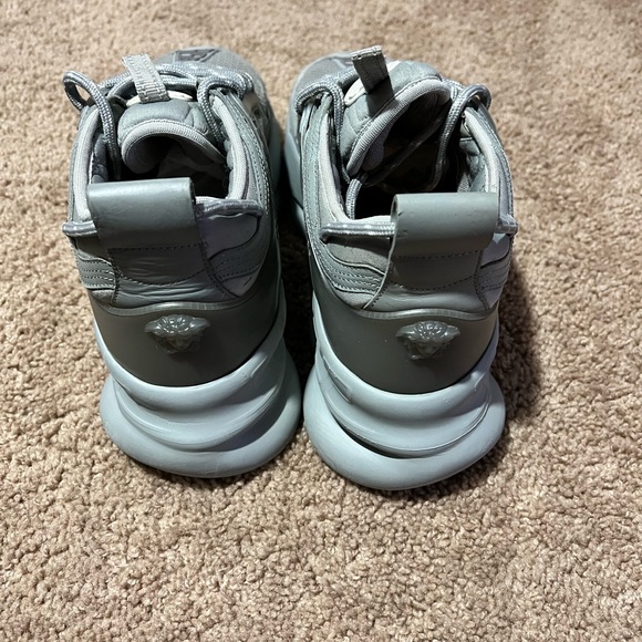 Versace Chain Reaction Grey - Picture 3 of 6